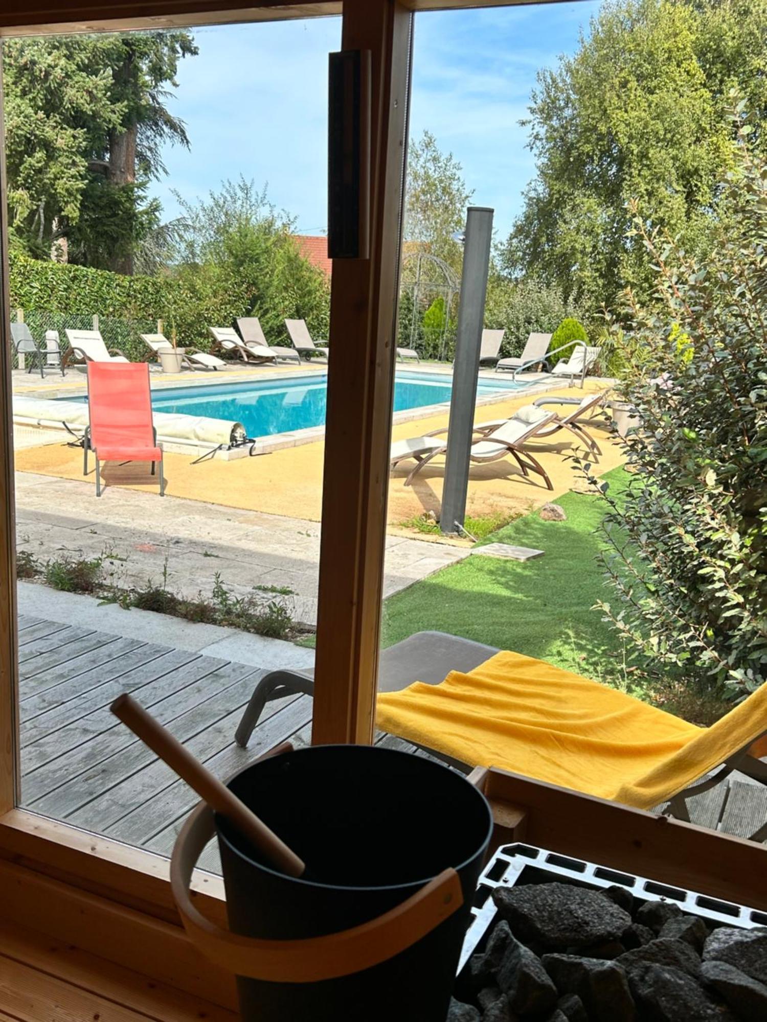 Au Soleil D'Or Hotel Pontaubert Buitenkant foto
