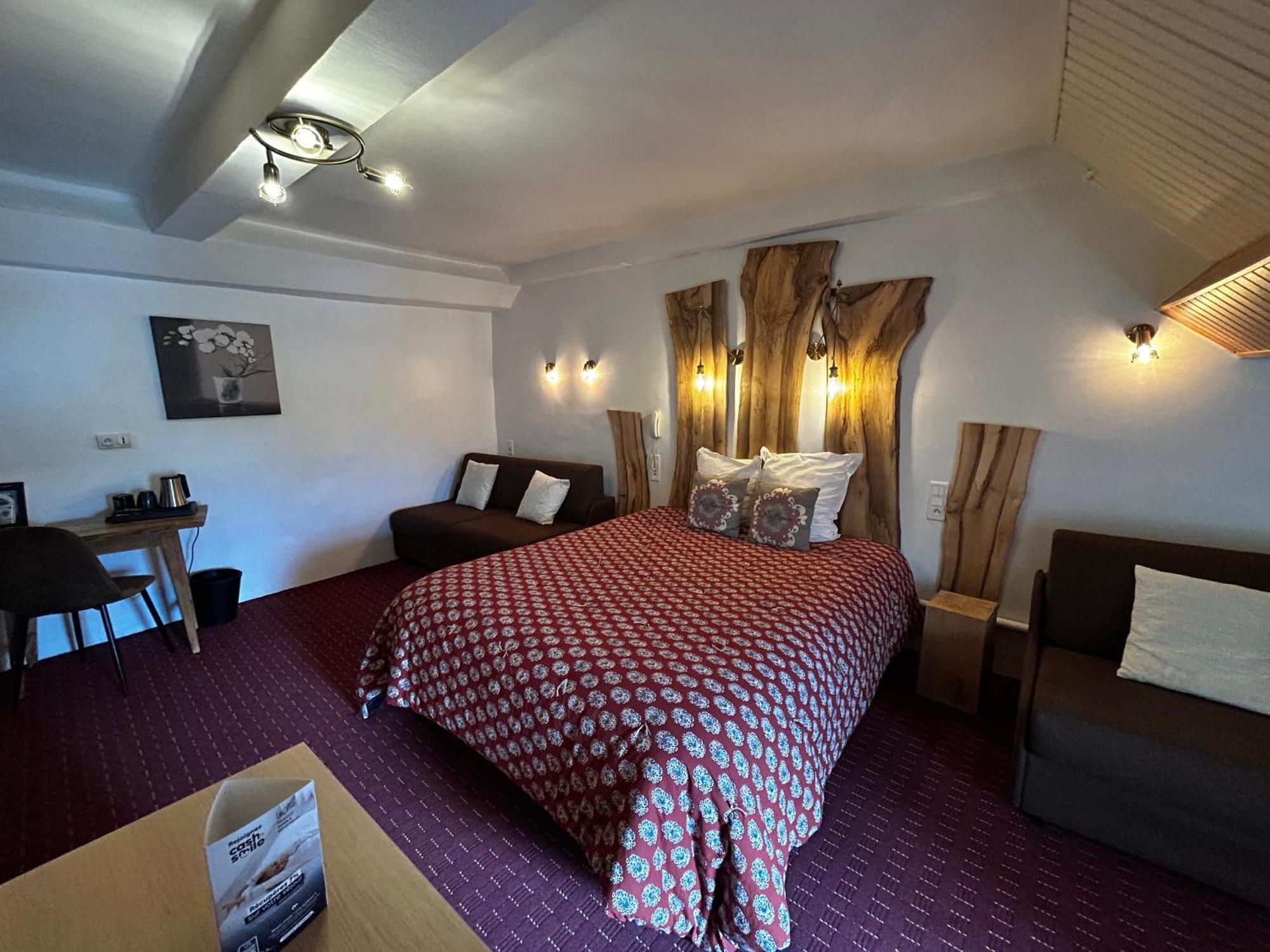 Au Soleil D'Or Hotel Pontaubert Buitenkant foto
