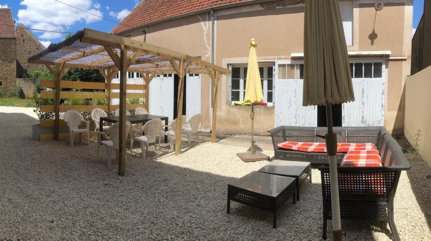 Au Soleil D'Or Hotel Pontaubert Buitenkant foto